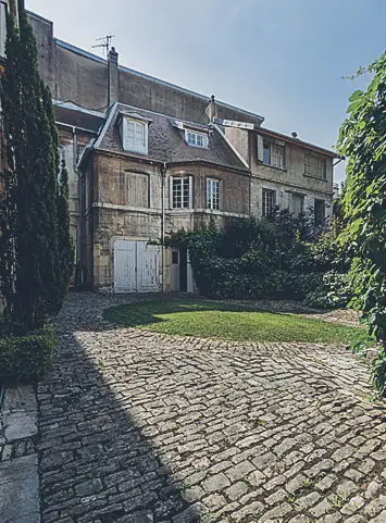 une maison de ville à Besançon.